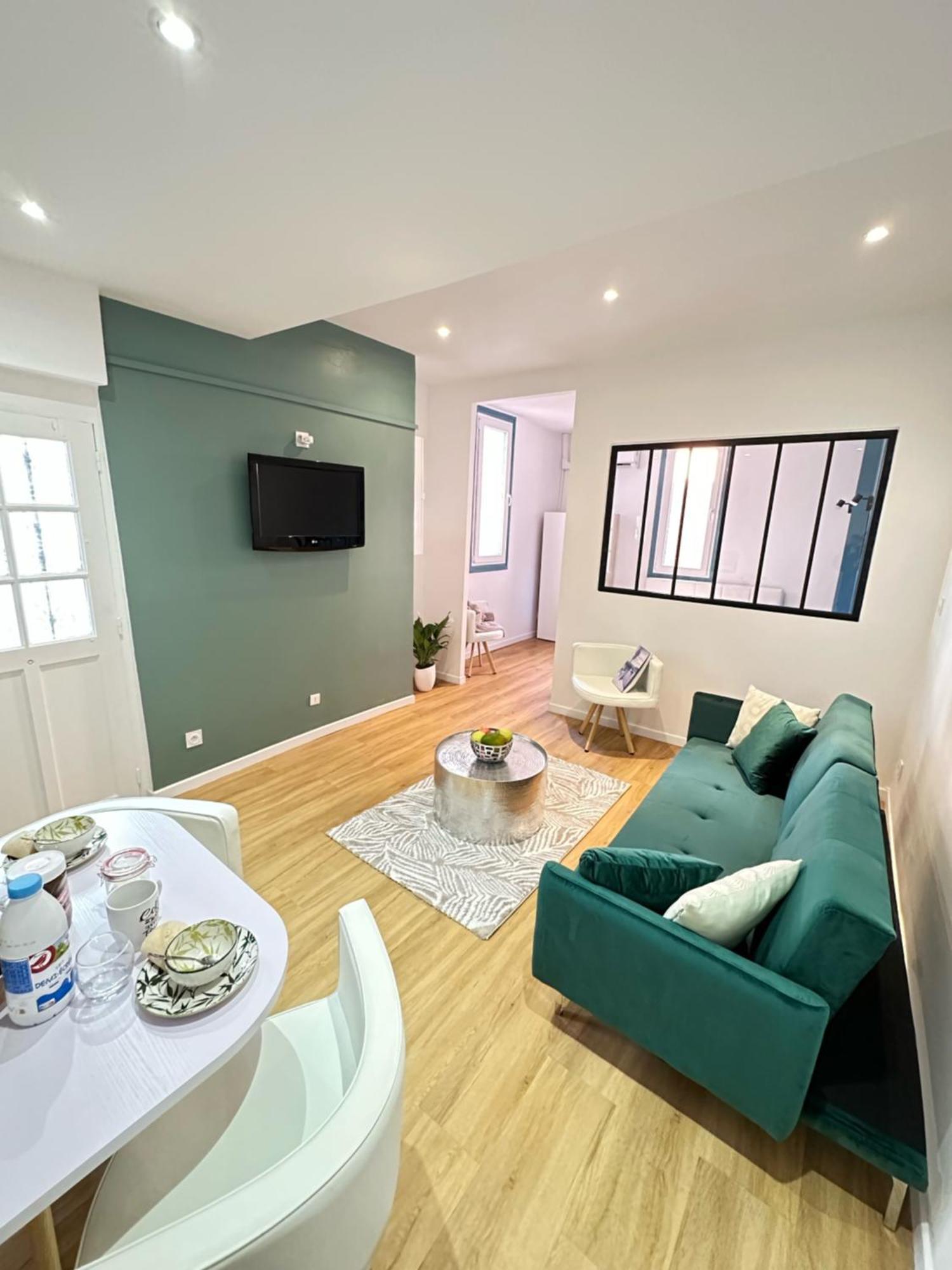 Appart T2 Vieux Port Place Daviel Marseilles Buitenkant foto